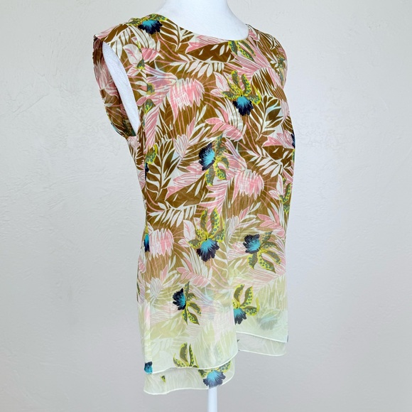 CAbi Tropical Orchid Print Ombré Gradient Print Top Size S - Picture 3 of 12